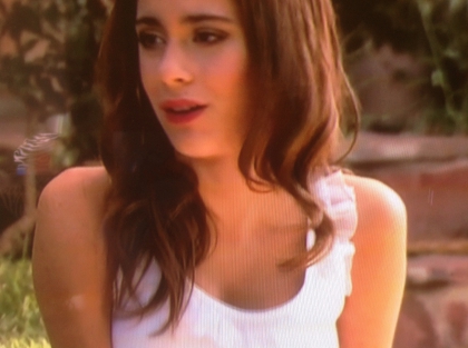 Je suis gentille et belle - photo 3