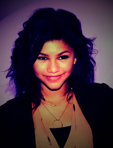 Photo de bella et zendaya  - photo 3