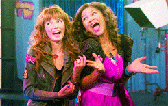 gifs shake it up - photo 2