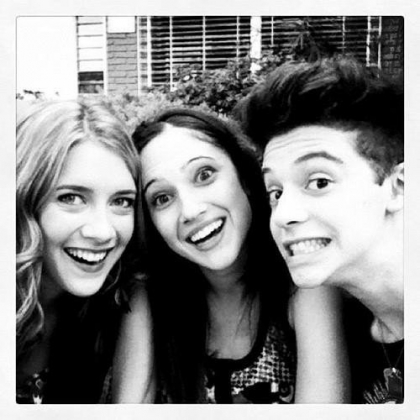 ruggero et martina stoessel et clara et lodovica et alba rico - photo 2