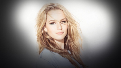 Bridgit Mendler  - photo 2