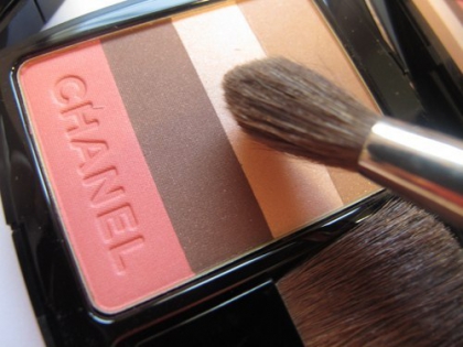 Chanel make-up