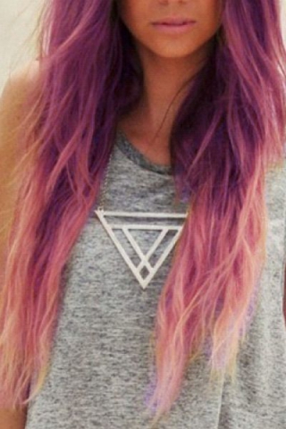 Cheveux violet