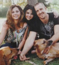 Les parents de Selena Gomez: - photo 2