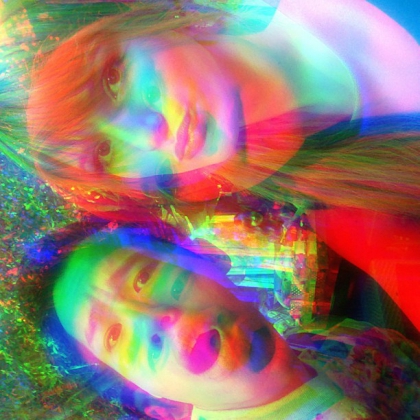 26 mars 2013: bella est aller � une f�te organiser par le magasin boohoo - photo 3