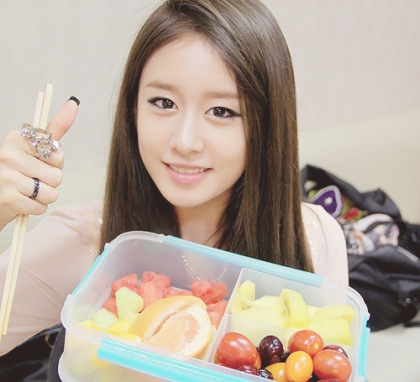                                       moi lorine972 et ma pote arianagrande - photo 3