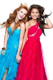 bella  et  zendaya  - photo 2