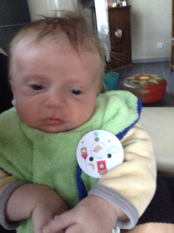 voila mon petit frere trop chou 