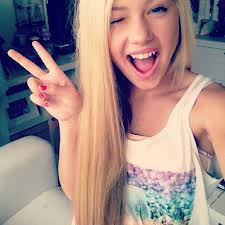 la future meilleure amie de Perrine 