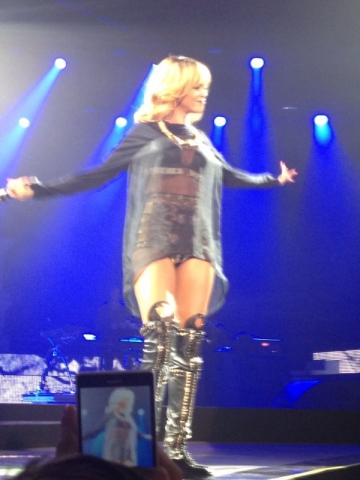 Les autres photos du concert de Rihanna - photo 2