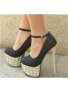 je veux vous montrer les robes des petite enfants ma mre a beceaup de l'argent elle as sont boutique et toute le monde vien pour acheter des robes de soire ou les chaussures 