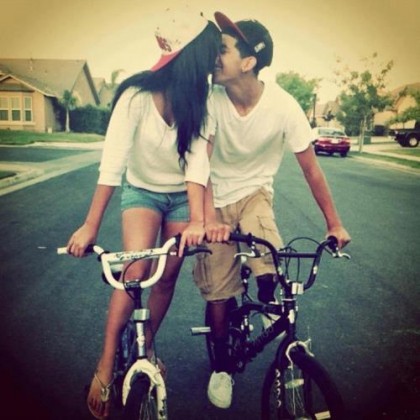 Moi Sens Toi C'est Comme ....