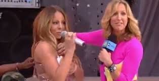 Mariah Carey fait craquer sa robe