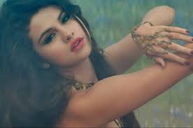 Selena Gomez - photo 2