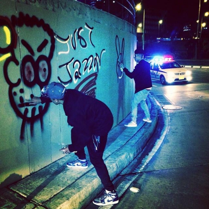 Justin Bieber fait des tags dans les rues de Bogota, en Colombie - photo 3