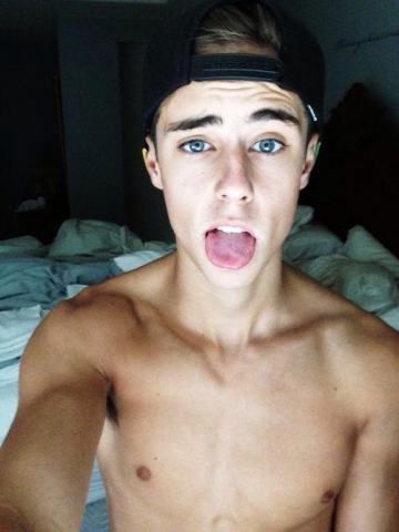                                   Personnages de ma fiction.