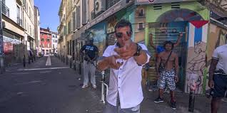 VIEN DANS PRESENTER DANS LES KARTIER NORD COUZINE ☺