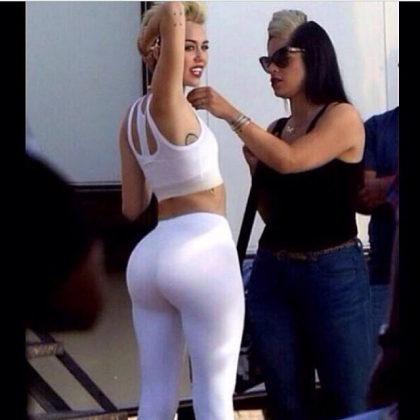 Comment j'adore Miley , Je connais sa vie !!!!!!