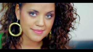 Layannah Une Chanteuse francaise 