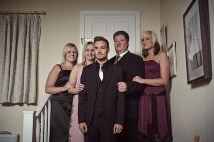 Liam Payne et Sophia Smith : Ruth Payne clashe une Directioner sur Twitter !
