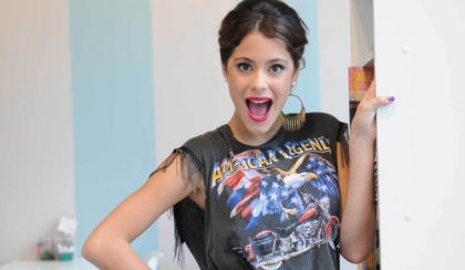 Martina Stoessel Interview Confidences