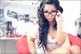 Fiction #Persos Laura