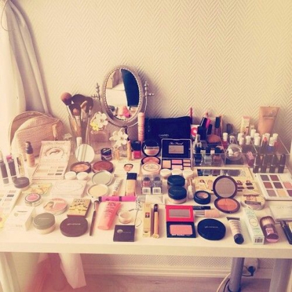  Feminine Girls Dressing Room - photo 2