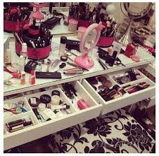  Feminine Girls Dressing Room - photo 3