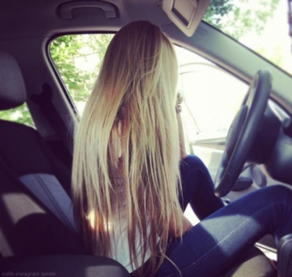 Mes mains servent a te toucher, mes bras  te proteger, mes yeux a te contempler,mon corps a te rechauffer et mon coeur a t'aimer...