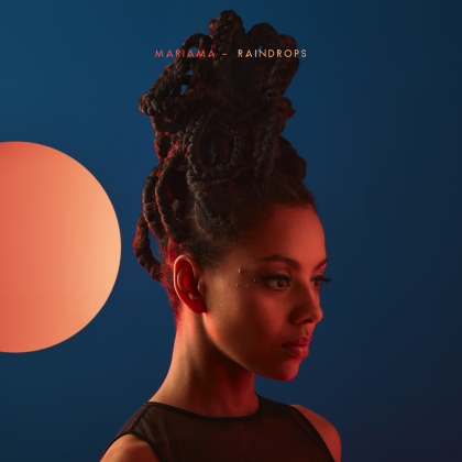 La belle Mariama sort le clip vidéo de Raindrops, et c'est émouvant !