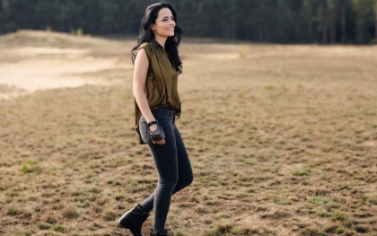 On découvre Aud Rey avec son titre sur Youtube : Tu ne m'auras pas