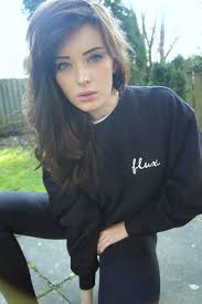 ~Chronique.~.Personnage.~ - photo 2