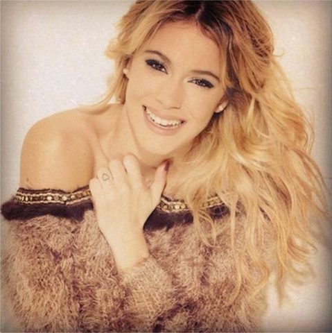 Martina Stoessel Shooting - photo 2