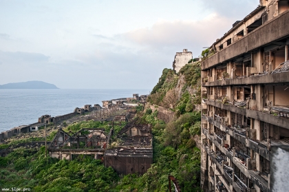 Vrac N1 | Hashima, ou l'le Fantme