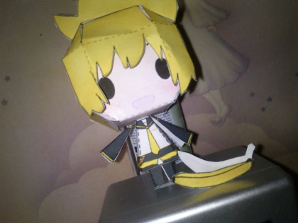 vocaloid papercraft - photo 2