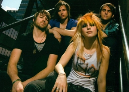 paramore RIOT!!!