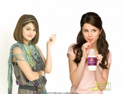 Selena vs Selena