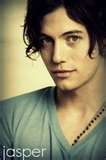 Jasper/Jakson Rathbone 