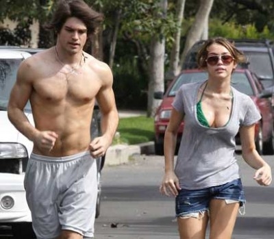 les petit amis d hannah montana