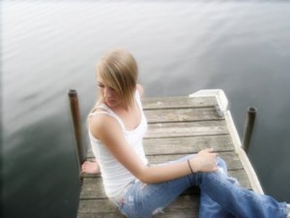 mE...AMEL-XD-FLIKA...