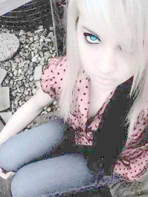 mw@...AMEL-XD-FLIKA...