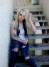 je suis la...AMEL-XD-FLIKA...