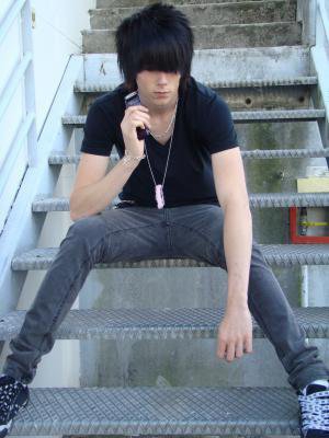 disfintion of EMO STYLE...AMEL-XD-FLIKA...