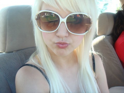 mwa...AMEL-XD-FLIKA...