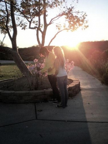 me...AMEL-XD-FLIKA...