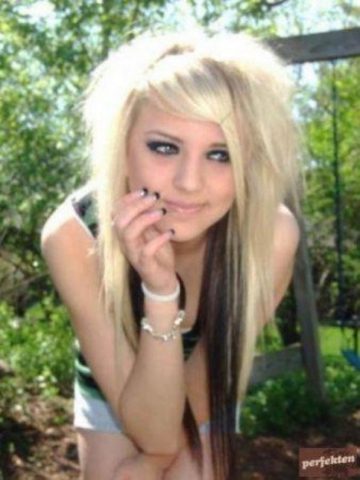 moi...AMEL-XD-FLIKA...