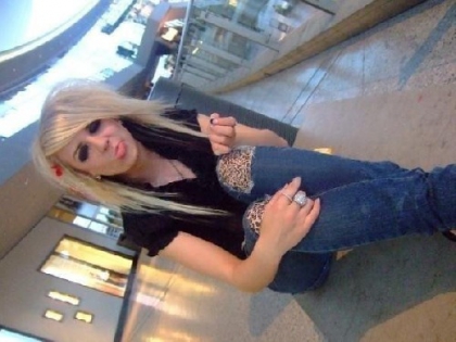 me...AMEL-XD-FLIKA...