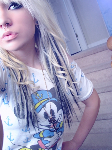 me...AMEL-XD-FLIKA...