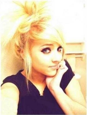 C MOI...AMEL...-XD-.