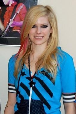 ===> Ques Tu Prfre Dans L'albume De The Best Damn Thing<===